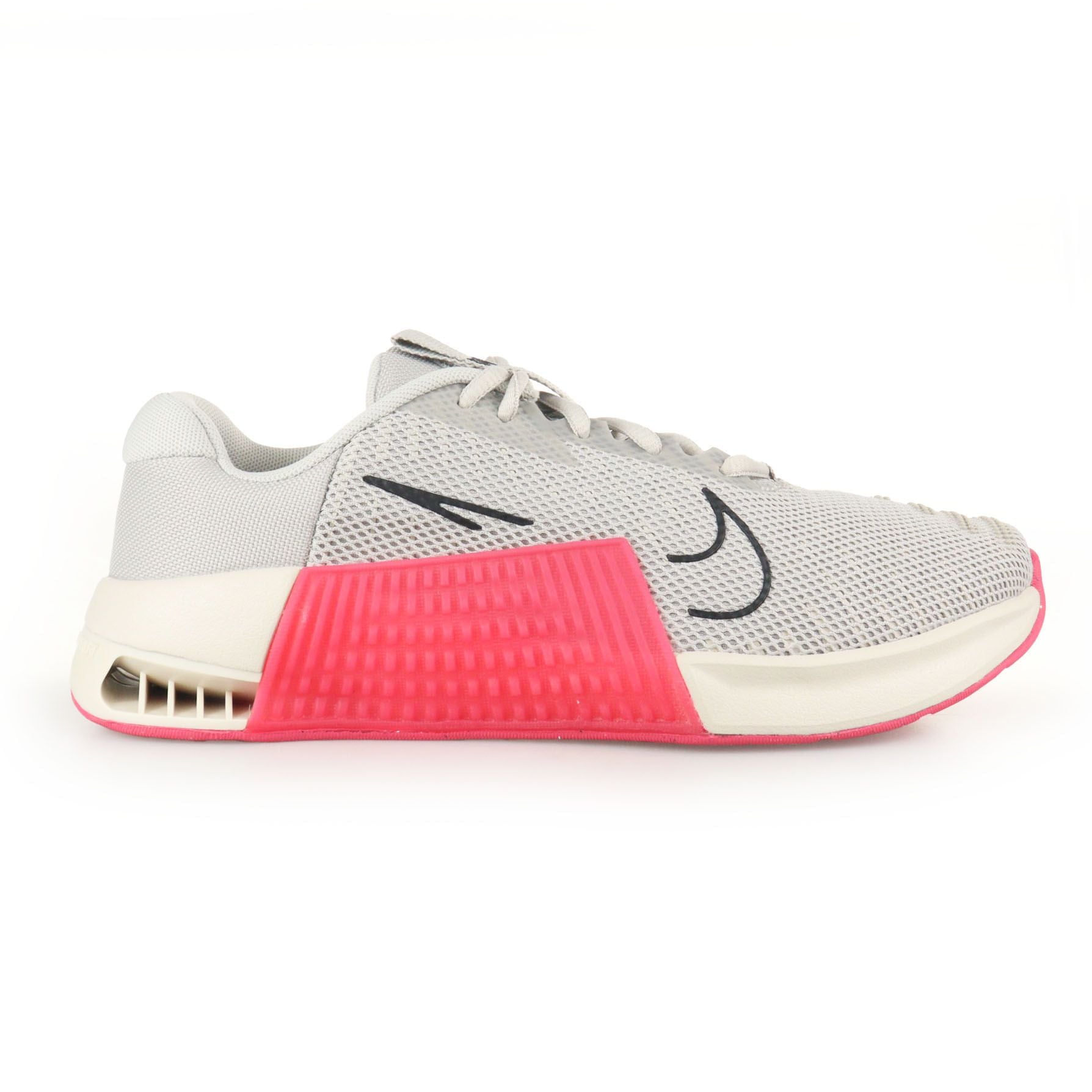 Tênis Feminino Nike Metcon 9 Cinza – Conforto e Estilo | Flávio's Calçados