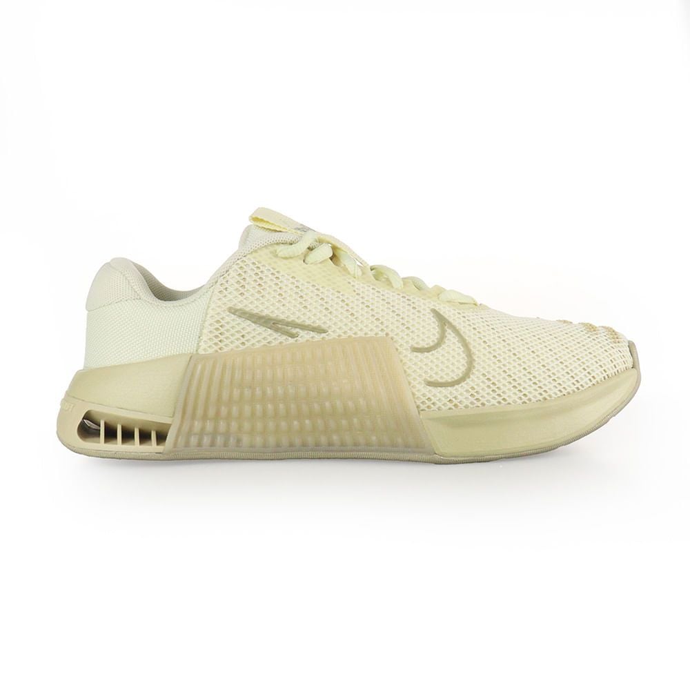 Tênis Feminino Esportivo Nike Metcon 9 Conforto e Estilo | Flávio's Calçados